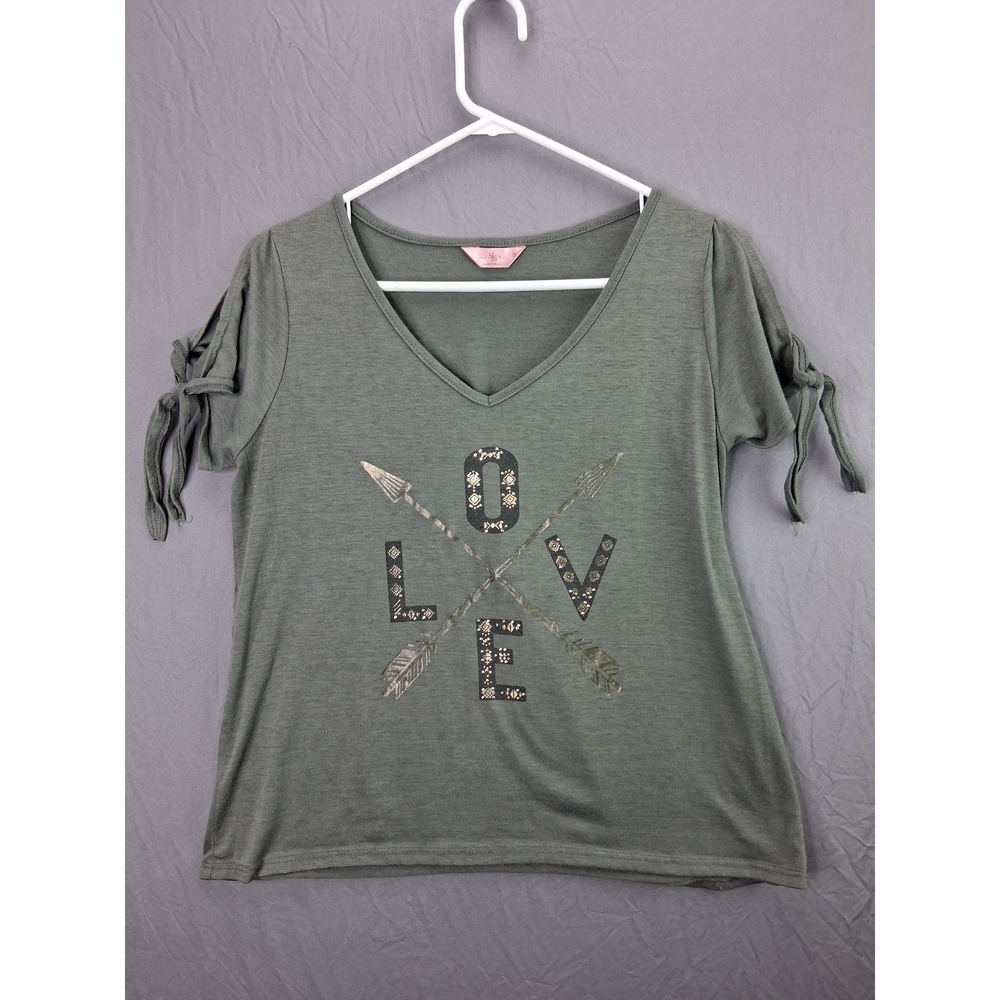 SJS Love Arrow Graphic T-Shirt Womens Medium Olive Green Excellent Cold Shoulder